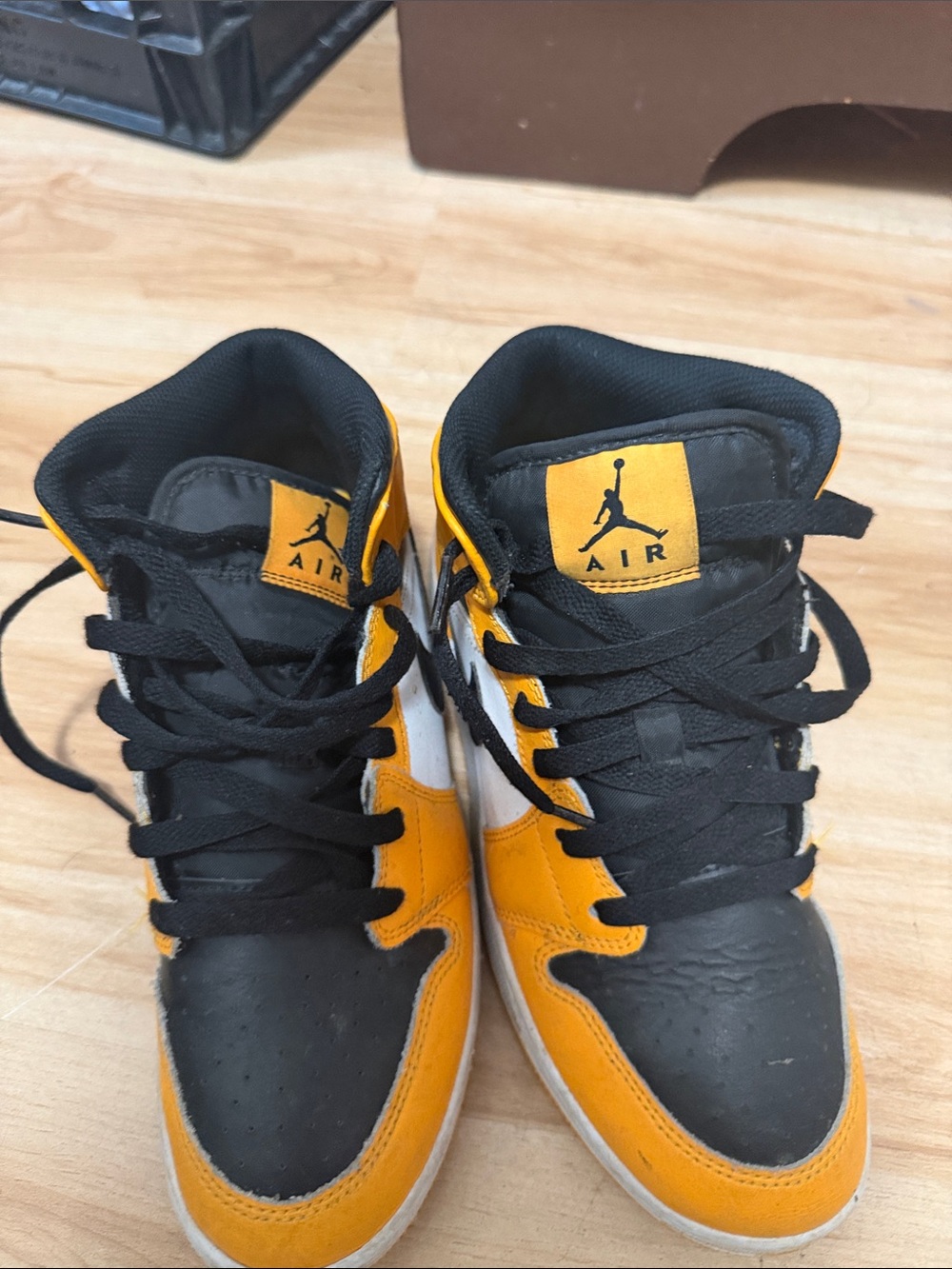 Jordan Kids High-Top Sneakers in Black and Yellow